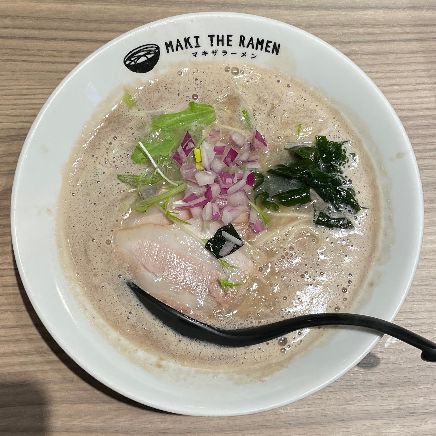 マキザラーメン MAKI THE RAMEN