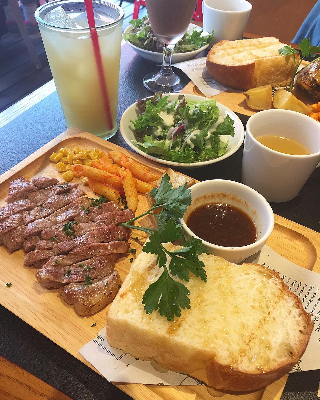 クイーンオブチキンズ綱島店