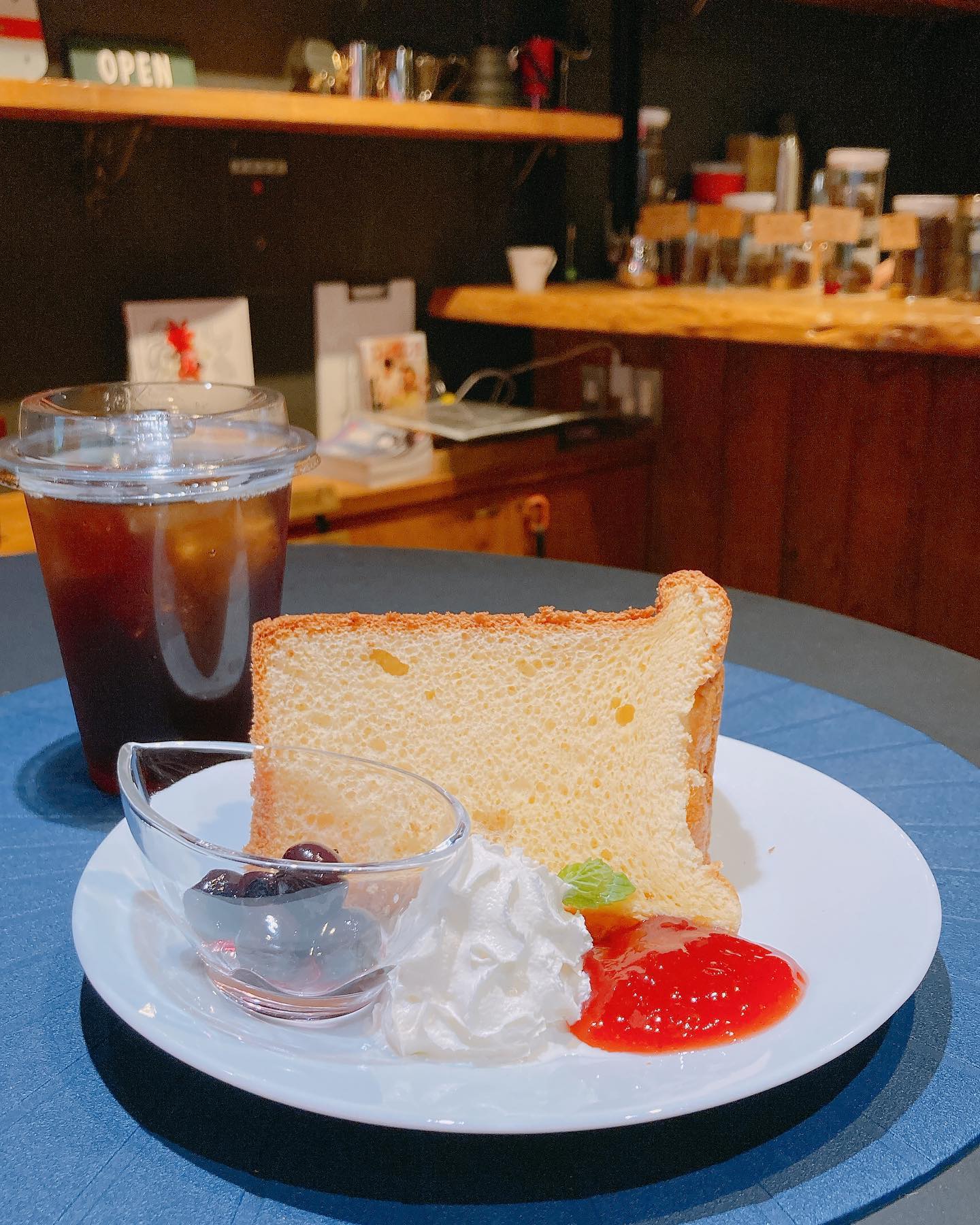 パーシモンズキッチン&デリ 新宿御苑