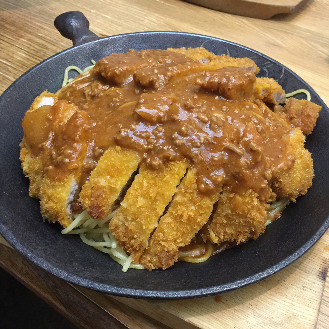 レストラン泉屋 総本店