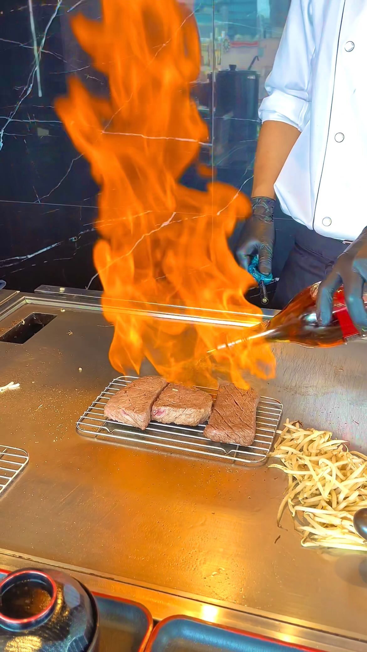 Loystar 中洲店 Lobster & Oyster