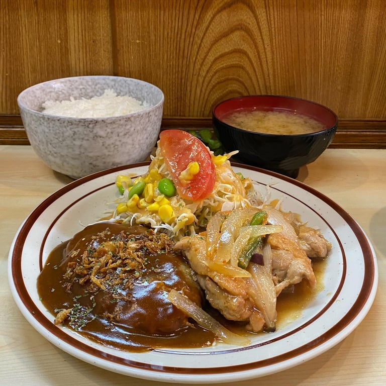 洋食の店 ぺいざん