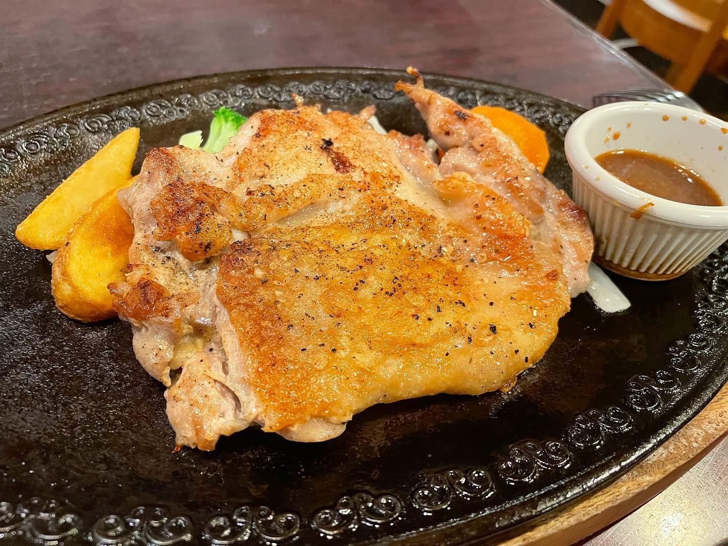 ステーキ&ハンバーグ いわたき 野菊野店