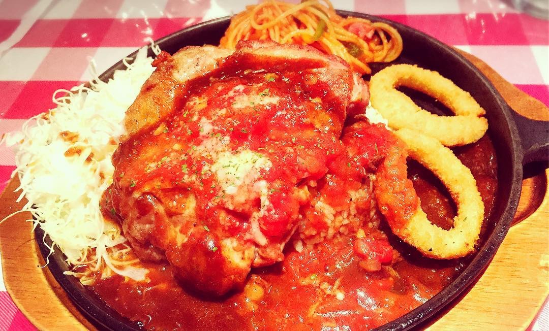 赤クマ食堂 大丸札幌店