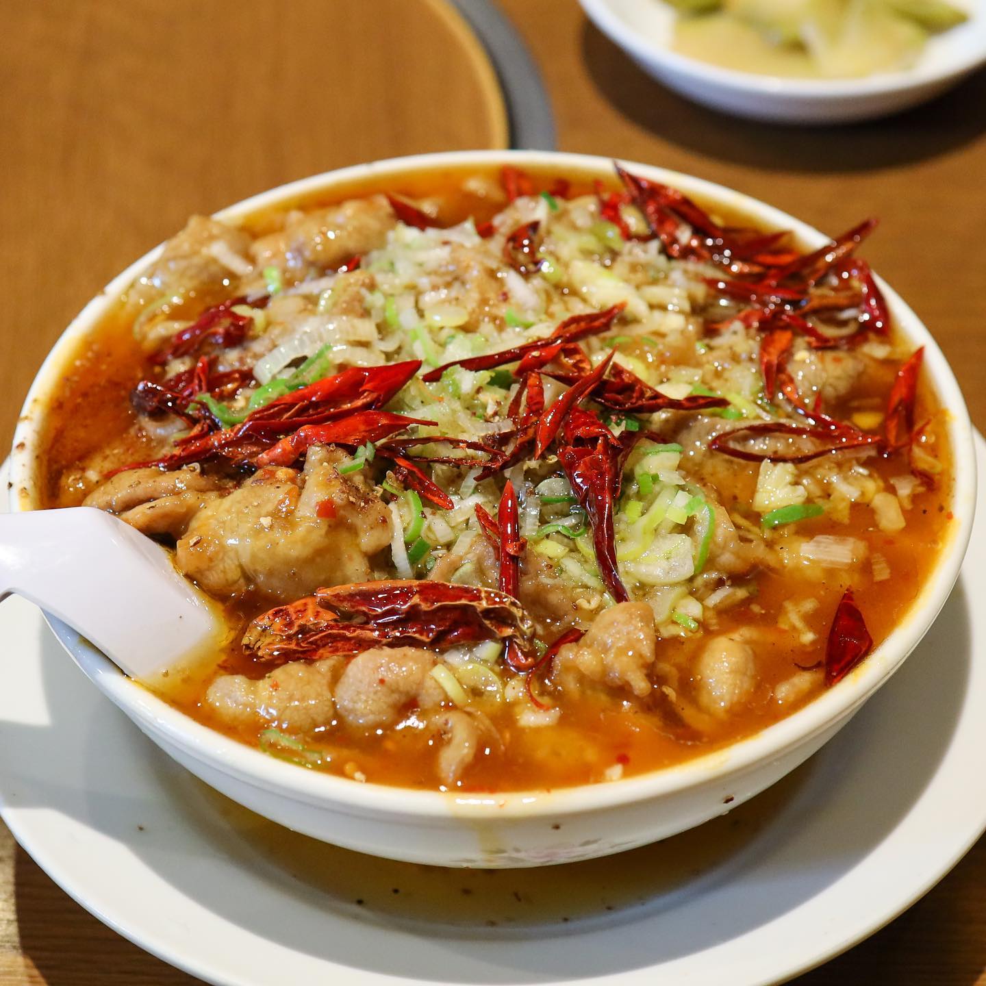 成龍萬寿山 上海ラーメン 本店