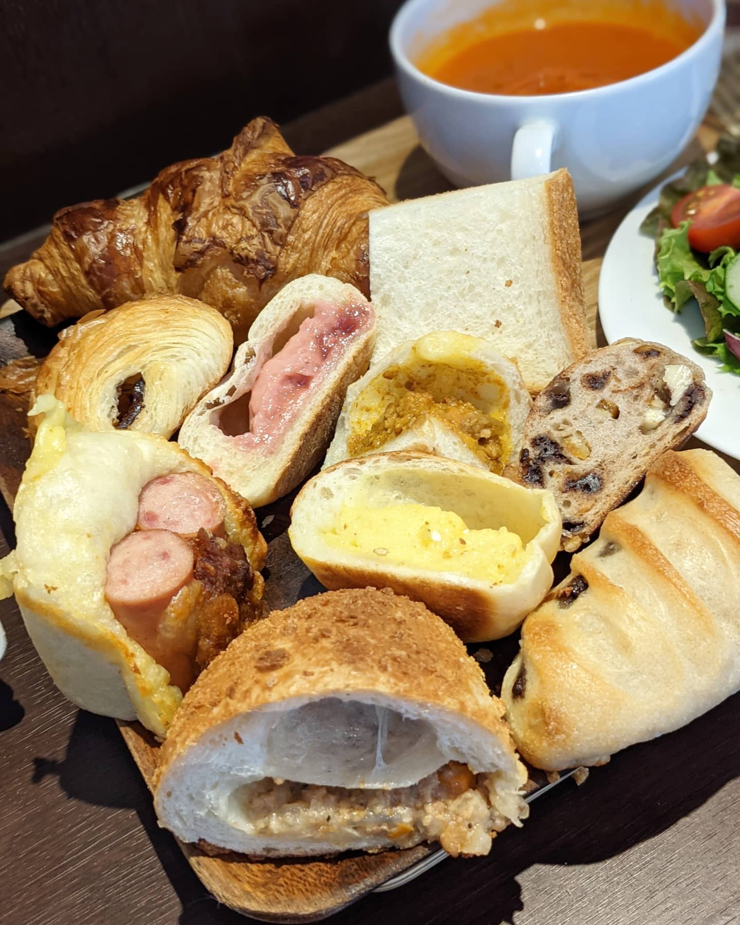 ブーランジェリー&カフェ マンマーノ