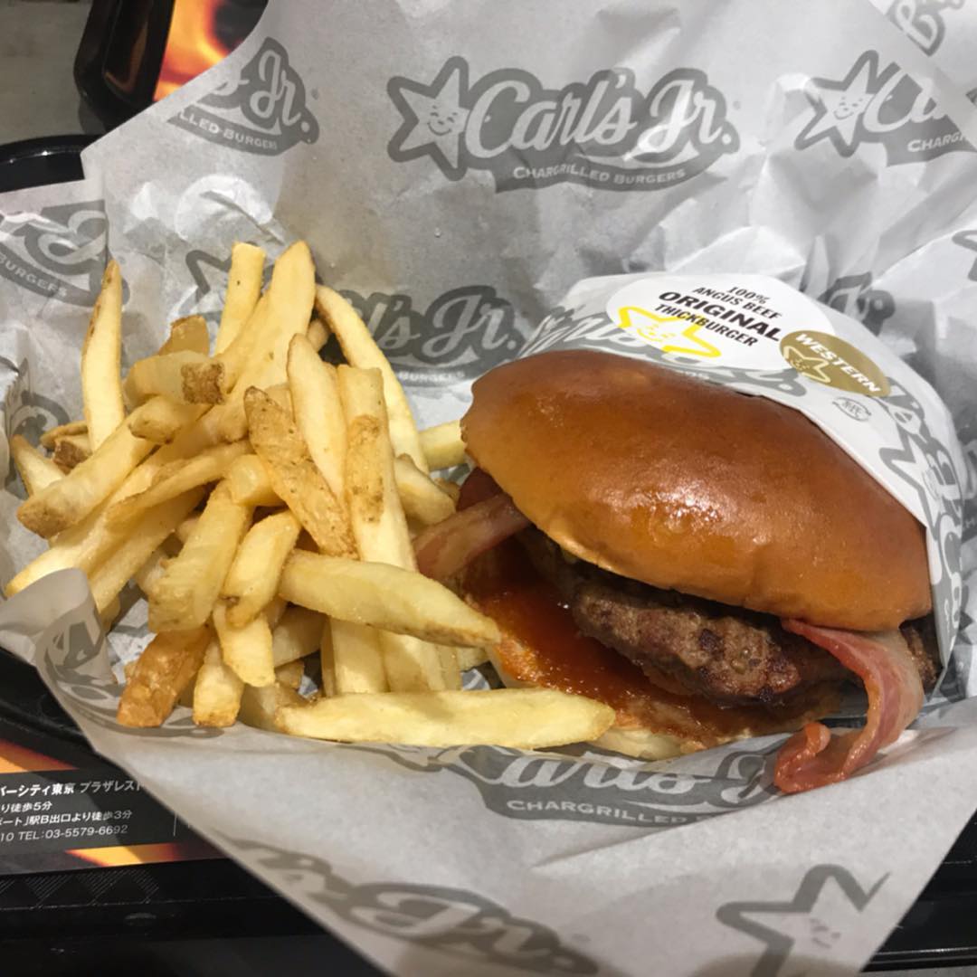 カールスジュニア ダイバーシティ東京 プラザレストラン