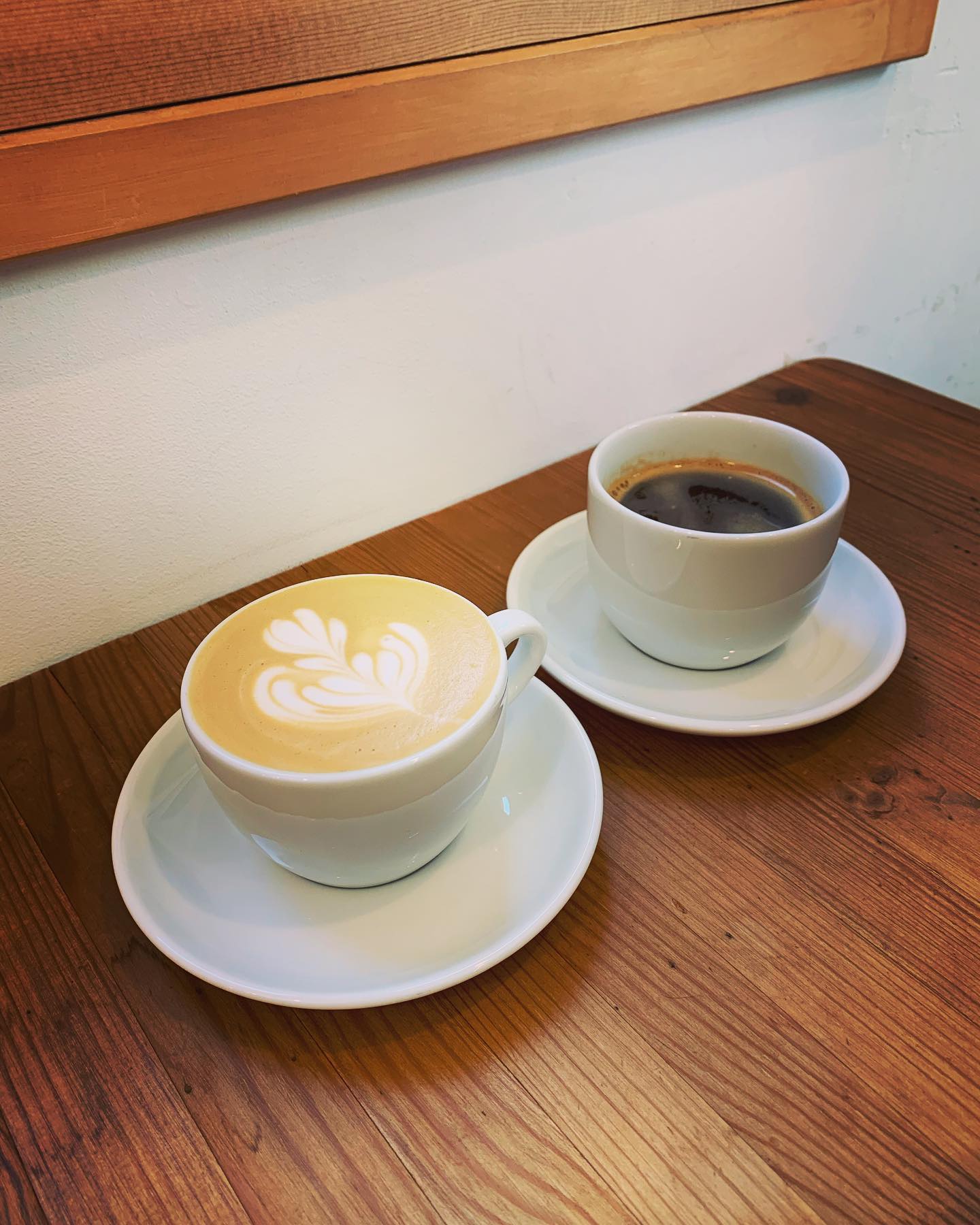 SOMETHING'S COFFEEHOUSE (サムシングス コーヒーハウス)