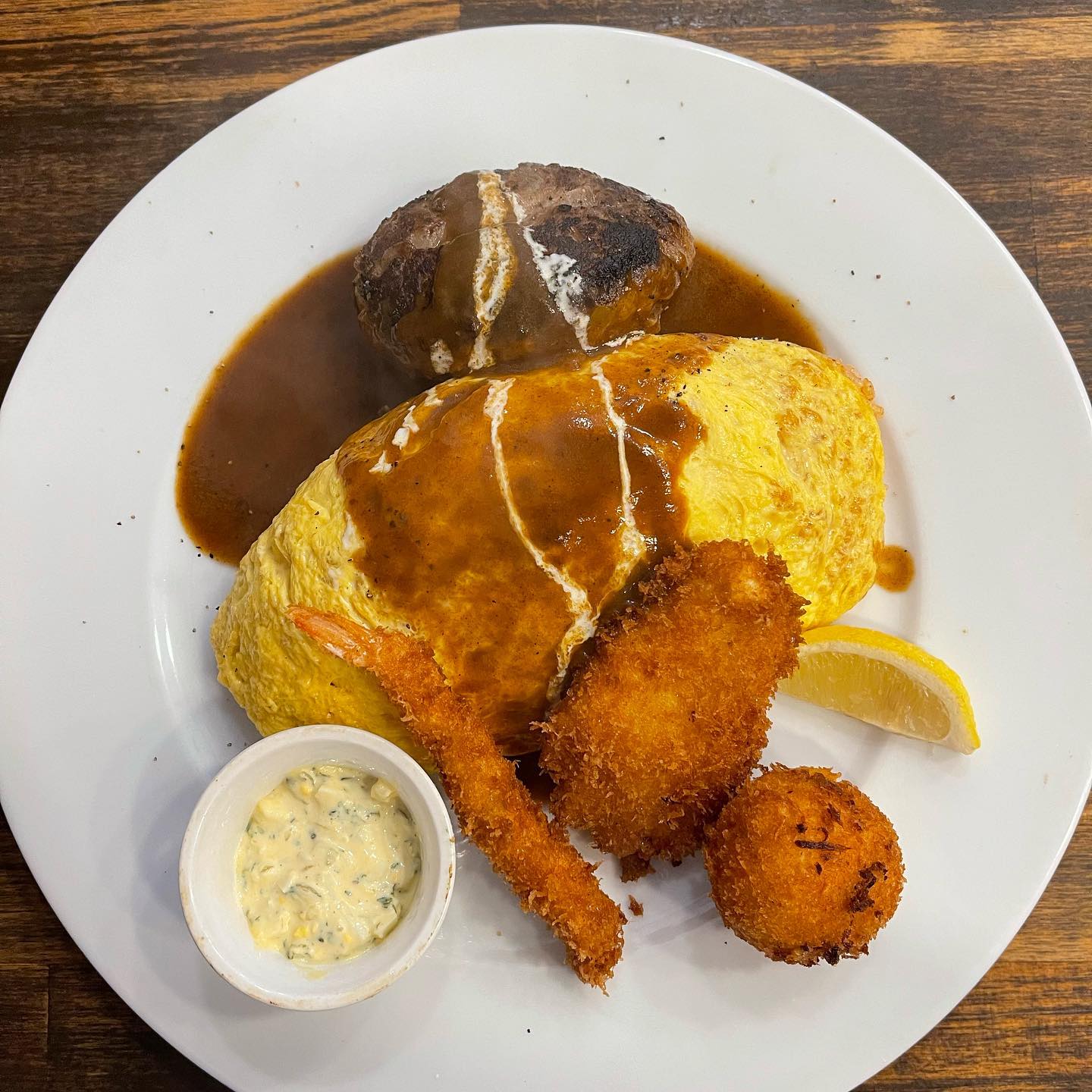 キッチンはんおむ 本店