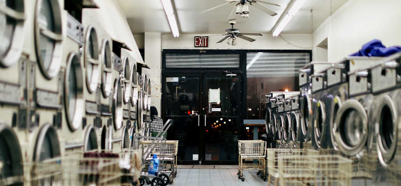 What's the Difference Between a Laundromat and a Dry Cleaner? - Fresh & Clean  Laundry