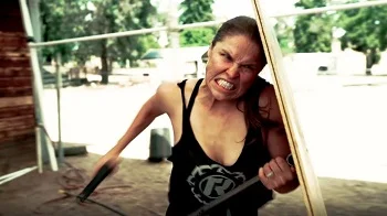 Die Rache der Killer-Tische: Trailer zum Horror-Trash Tables