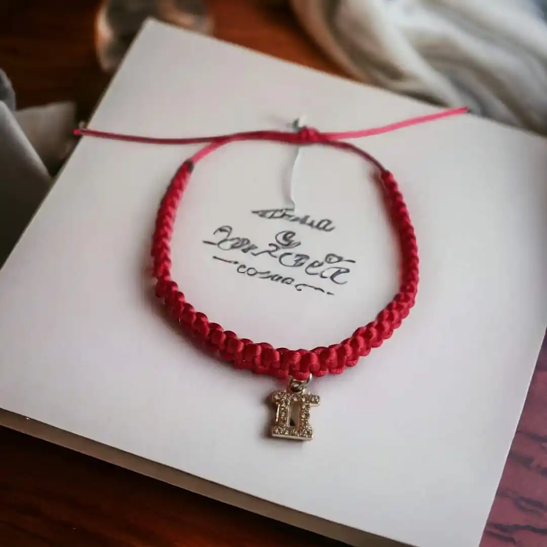 Bransoletka z znakiem zodiaku 