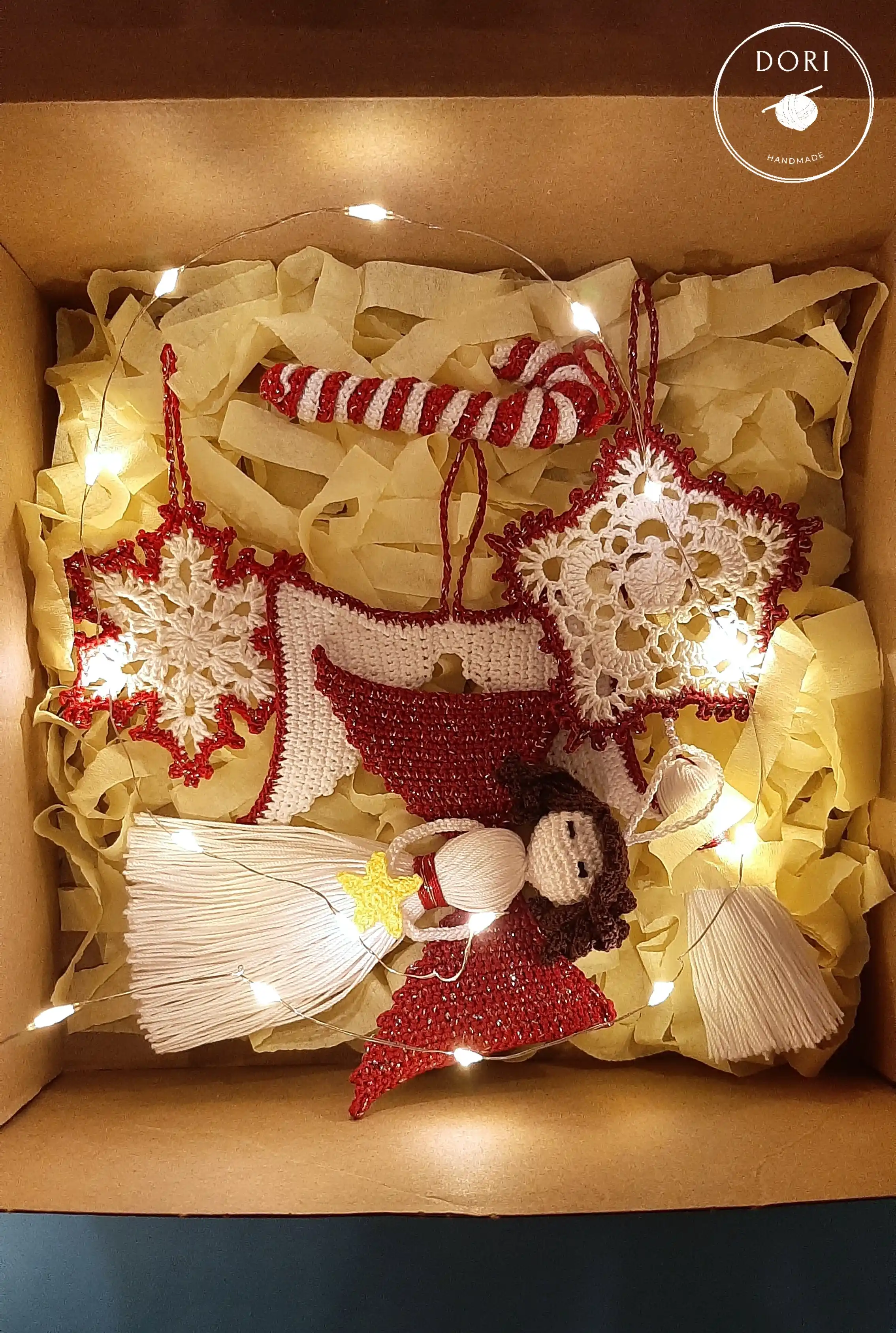 Szydełkowy box świąteczny