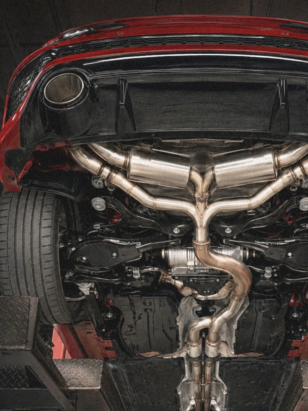 Sistema catback completo instalado en Audi RS3 Sedán