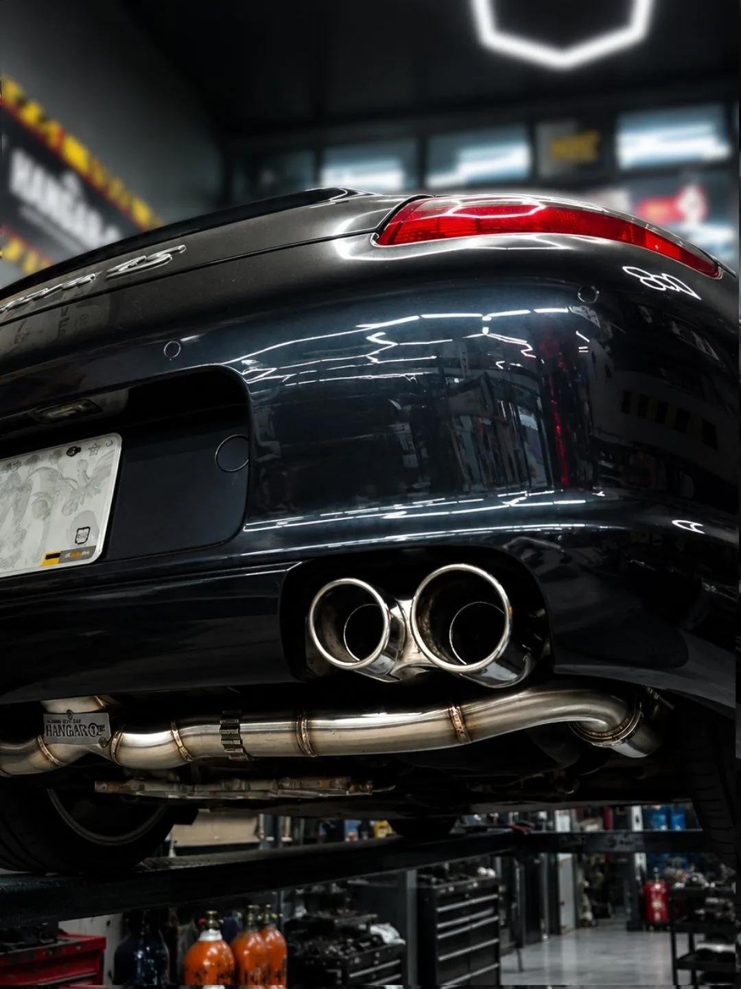 X-pipe Hangar1 en acero inoxidable instalado en Porsche 911 Carrera 4S