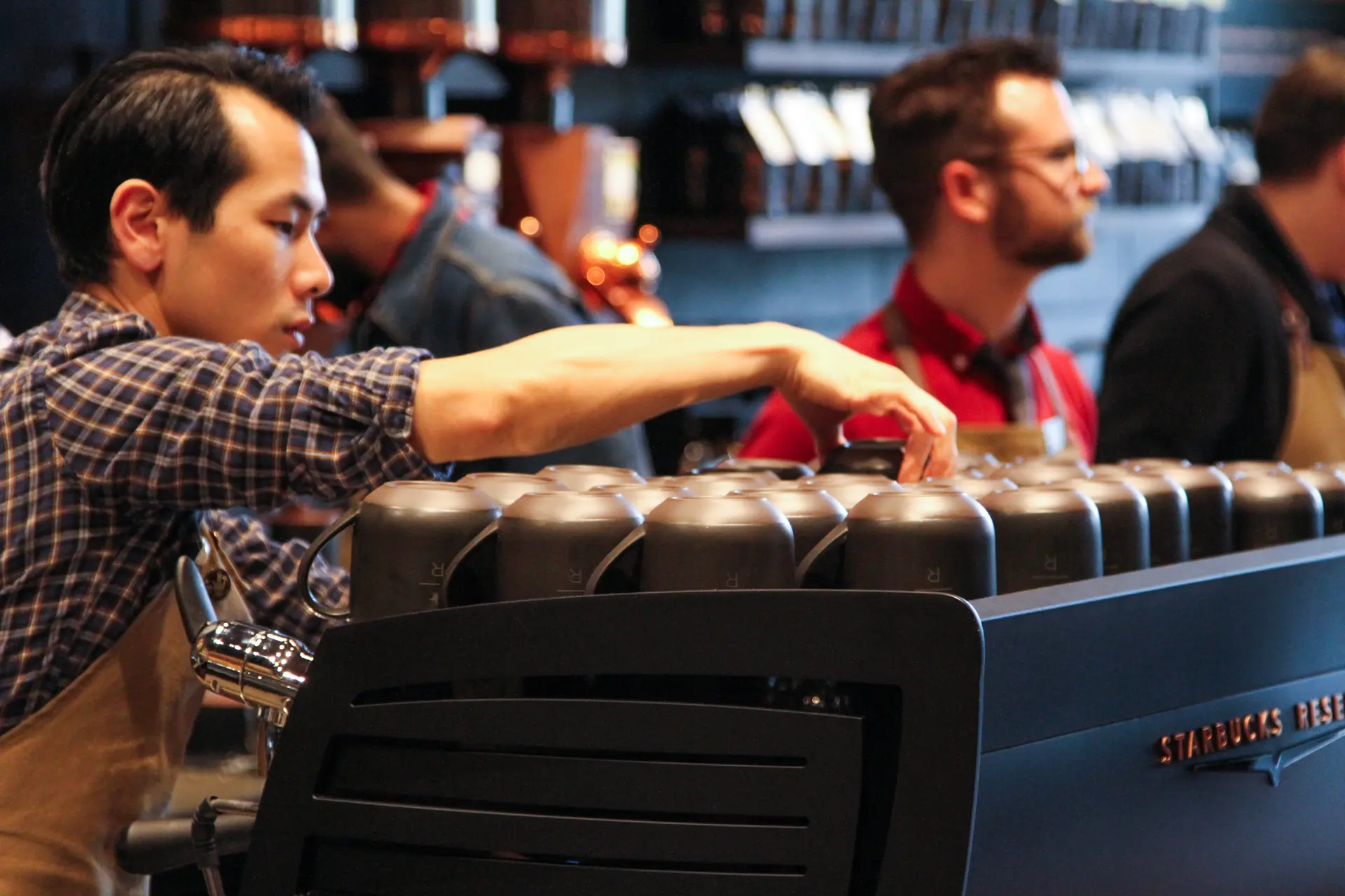 Harbor Retail | Retail Displays, Fixtures, & Digital Solutions