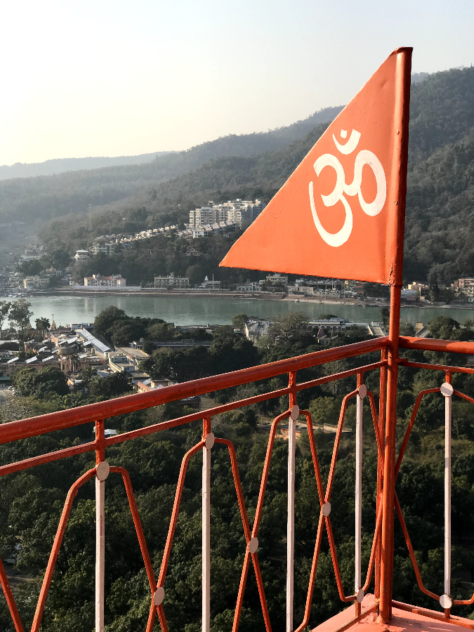 Spiritual and cultural journey to India with temple visits, yoga, and Vedic immersion.