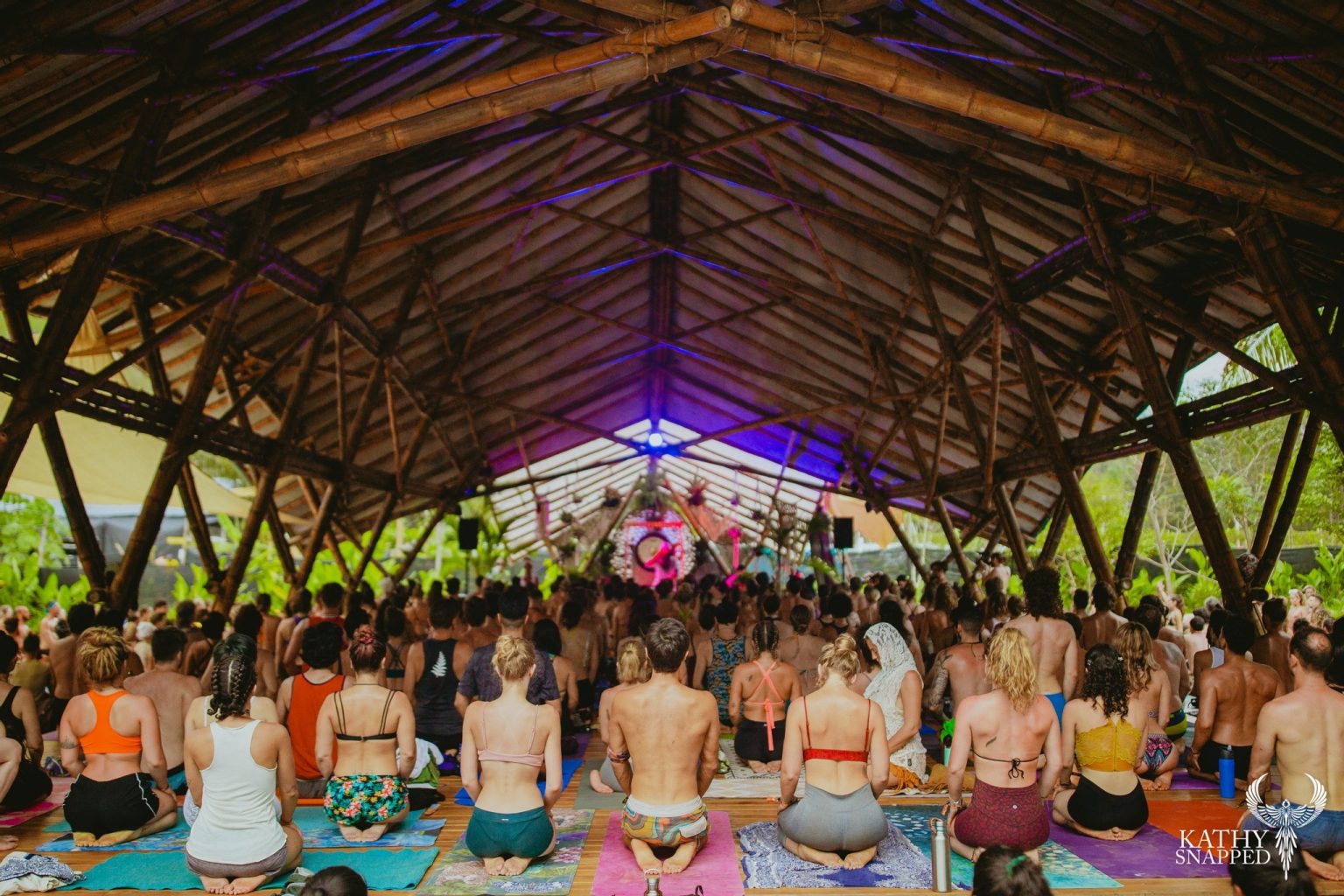 Envision festivals in Costa Rica - workshop yoga meditation