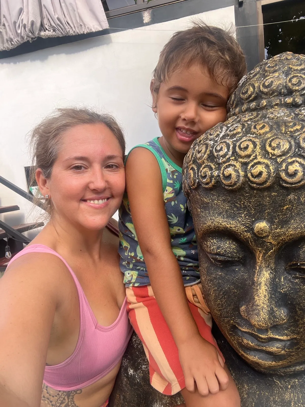 Outdoor Kids Camp group activity in Tamarindo