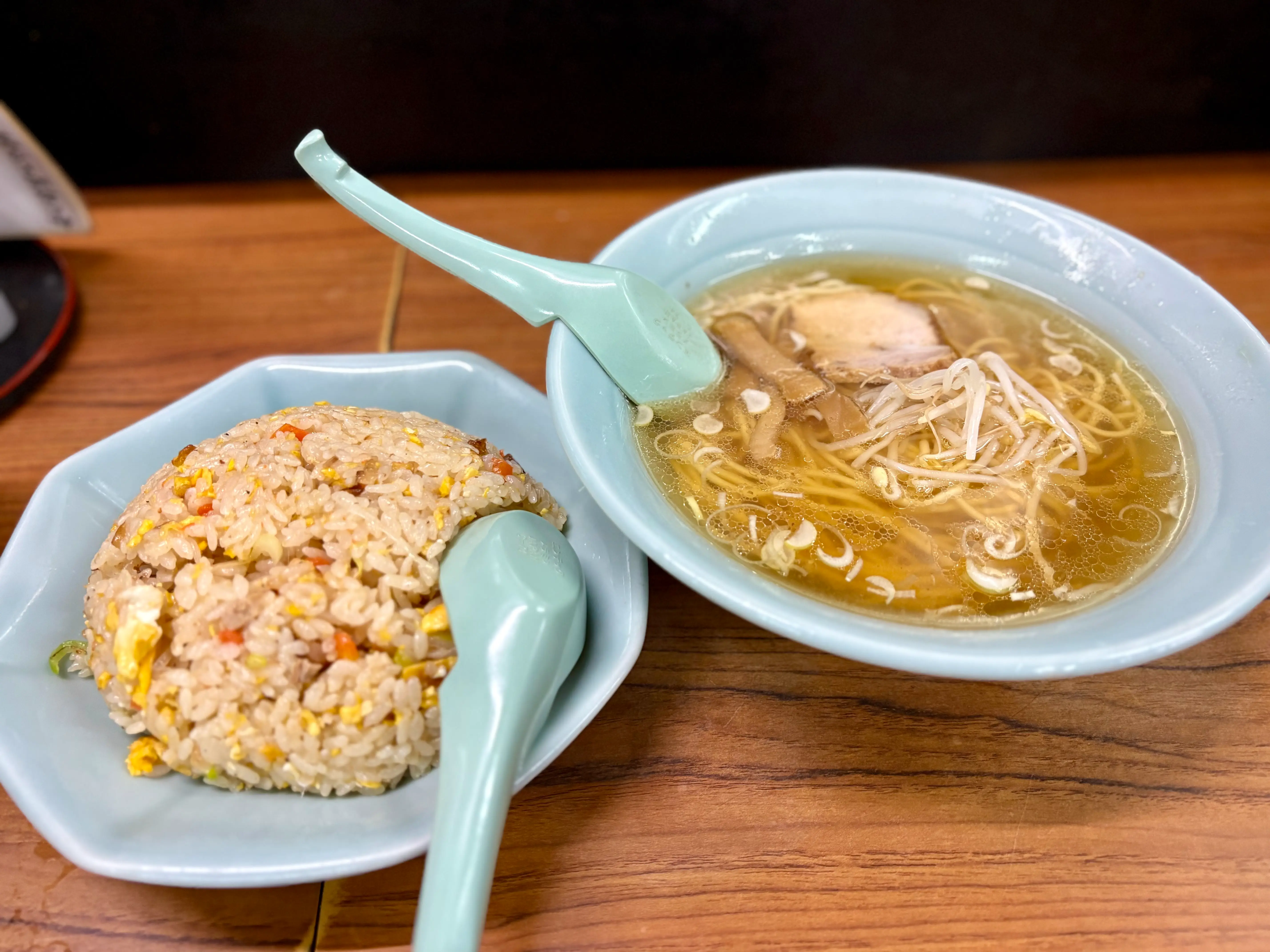 チャーハン 半ラーメンセット