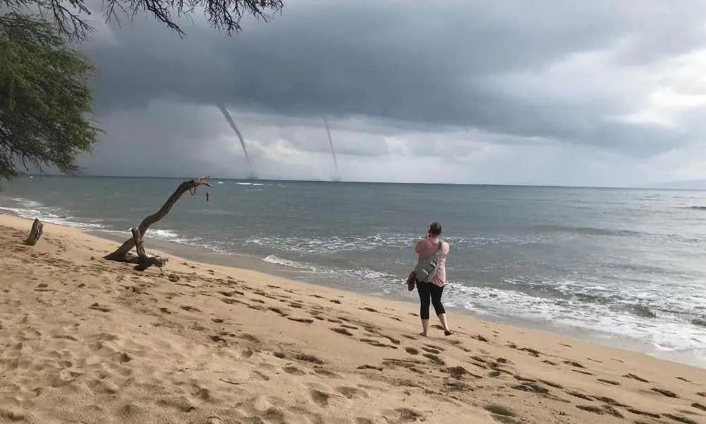 Hawaii-Storms
