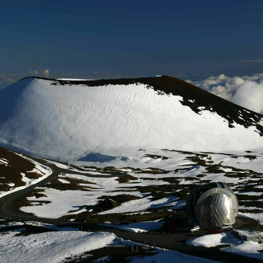 Snow on Mauna Loa