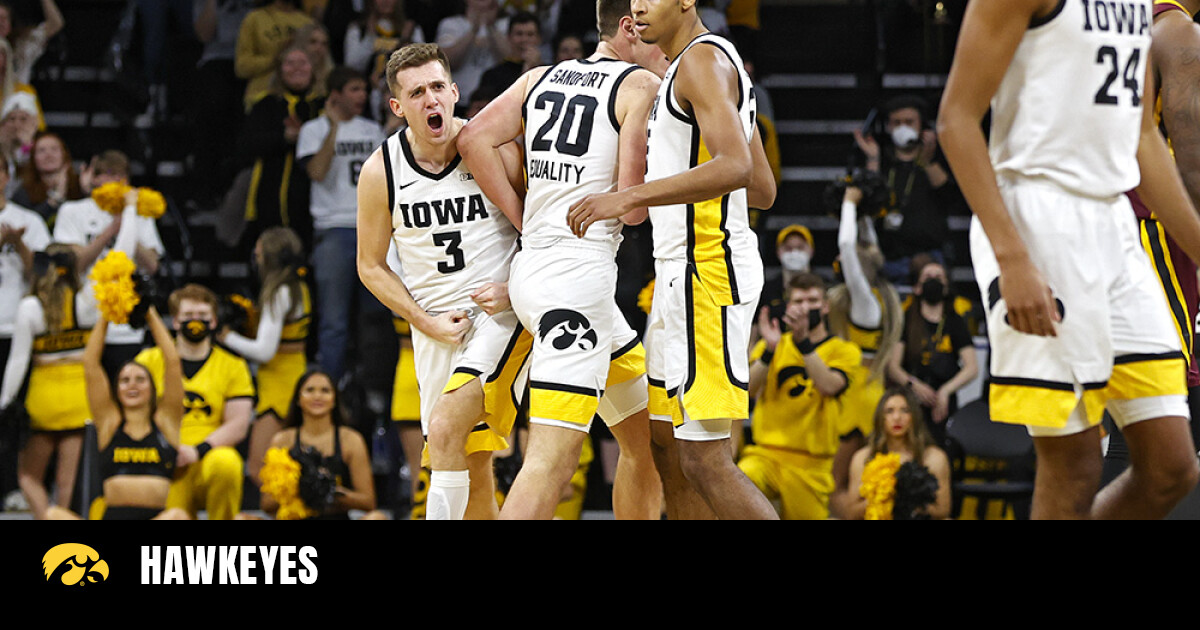 Murray scores 28 as No. 25 Iowa beats Michigan State 86-60