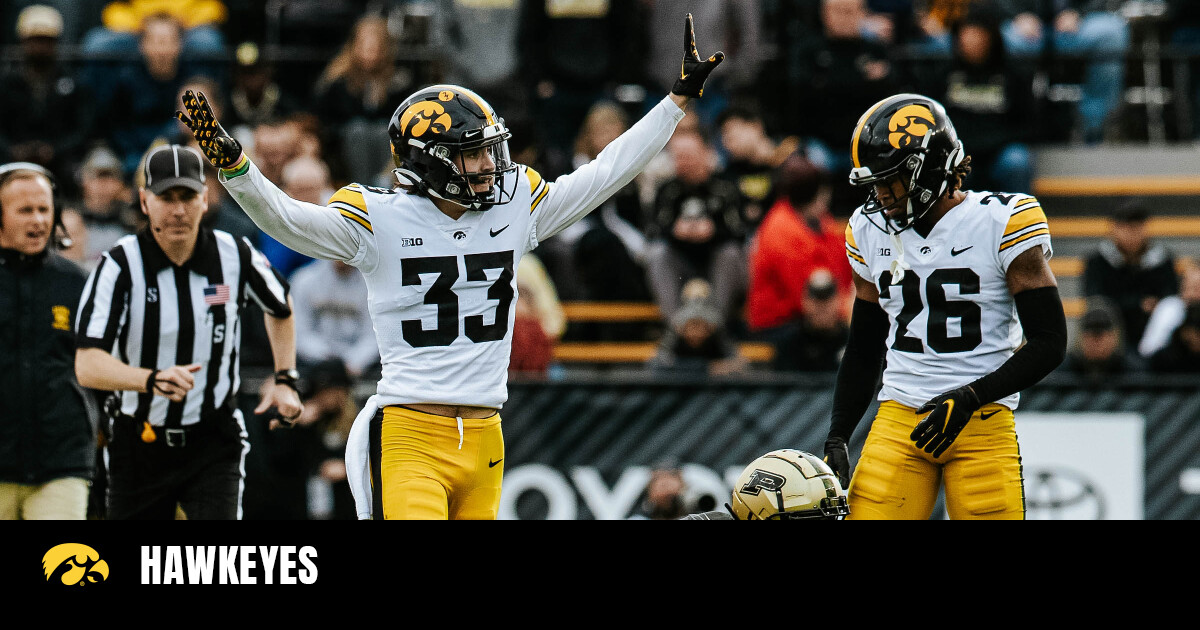 Broncos Select Iowa Football's Michael Ojemudia in 3rd Round of NFL Draft, News