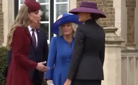 ‘Kate Knows Better’: Queen’s Brutal Side-Eye and Shady Wave Humiliate Kate After She Tried to Chat with Melania, Fans laugh at the Dismissal
