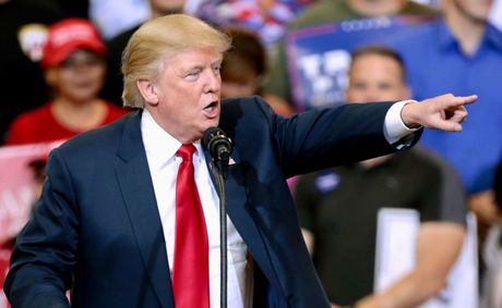 Trump’s Military Gathering Draws Side-Eye For Bizarre “N-Word” Remark And Political Messaging