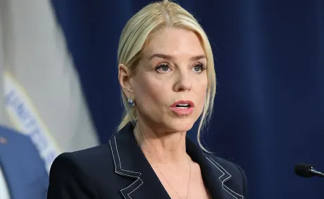 ‘That’s Embarrassing’: Pam Bondi Caught with Her Pants Down When Photographer Captured Her Pasted-and-Glued Notes, But What Was In Them Was Even Worse