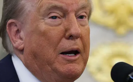 ‘This Is So Damn Cringe’: Trump Breaks Into Fake Accent on World Stage, Awkward Silence Freezes the Room as Clip Explodes Online