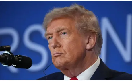 ‘Cover That’: Trump’s New Photo Has Viewers Grossed Out on One Detail He’ll Go Berserk Over Once He See