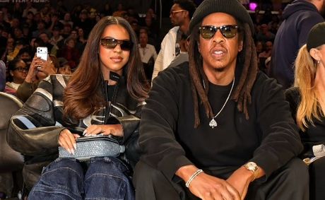 Blue Ivy Steps Into Her Beyoncé Era With A Courtside Silk Press And Signature Blonde Tips