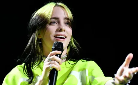 ‘Didn’t Know She Had All That’: Billie Eilish Pops Out with a Bold New Look After Weight Loss That Hits Different Compared to Her ‘Skateboard Attire’