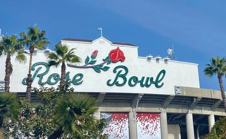 Magic Johnson Chosen Grand Marshal For 2026 Rose Bowl Parade