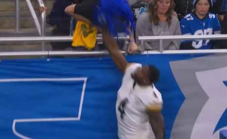 DK Metcalf to lose over $500K after suspension for throwing punch at fan during altercation