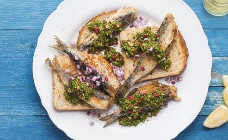 The World’s Smartest Women Are Eating Sardines Before 9 AM In 2026