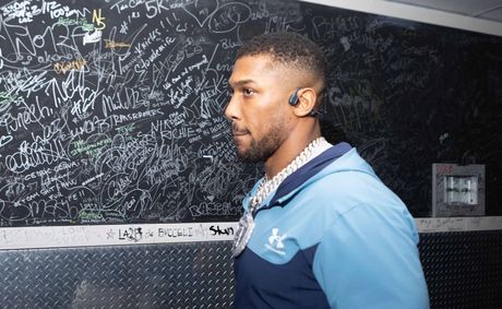 Anthony Joshua Involved In Fatal Car Crash During Nigerian Holiday