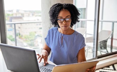 Balancing Ambition and Well-Being in Independent Careers