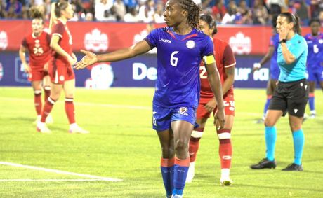 Dumornay finishes top 5 for Globe Soccer Women’s Player of the Year, a first for Haiti