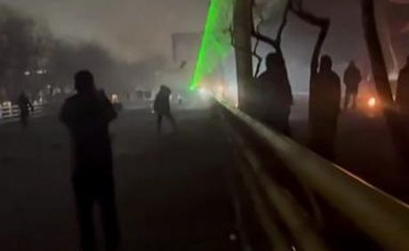 Iran protests: 646 killed, activists say, as Trump weighs military action