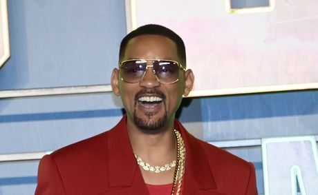Will Smith Laughs At Sexual Harassment Claims In London Video