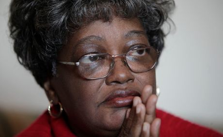 Claudette Colvin, who refused to move seats on a bus at start of civil rights movement, dies at 86