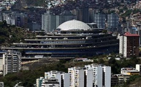 Venezuela live updates: Multiple detained Americans released, State Department says