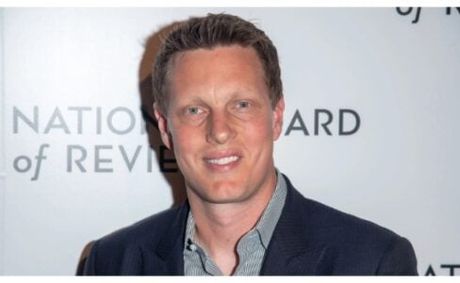 Paramount Launches Legal Battle to Block Warner Bros. Discovery’s Netflix Merger