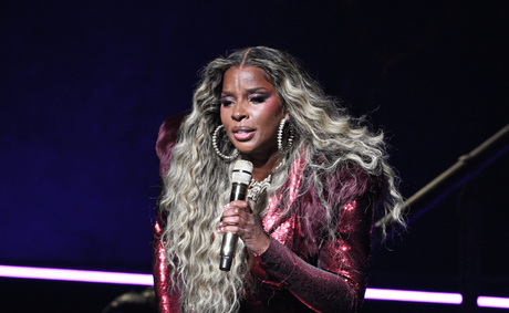 Mary J. Blige Breaks Silence “Tired” Dancing Viral Memes