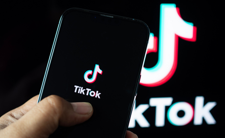 TikTok users report widespread outage amid snow day chaos