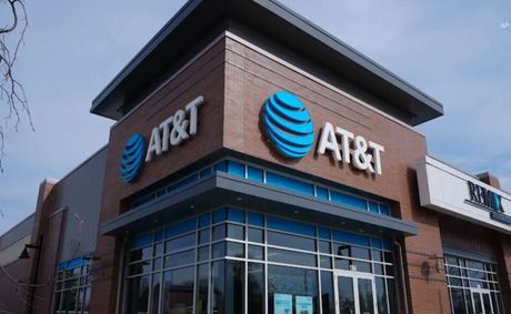 AT&T beats earnings but subscribers signal trouble ahead