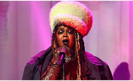 Lauryn Hill Returns to the Grammys on Feb. 1 to Honor Roberta Flack and D’Angelo in a Tribute Rooted in Her Own Historic Legacy